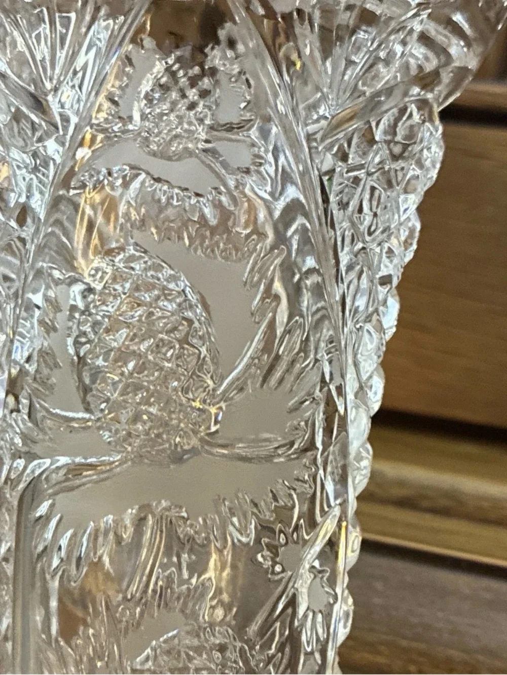 Hofbauer Crystal Vase 9.5” West Germany Botanical Sawtooth Rim RARE Pinecone